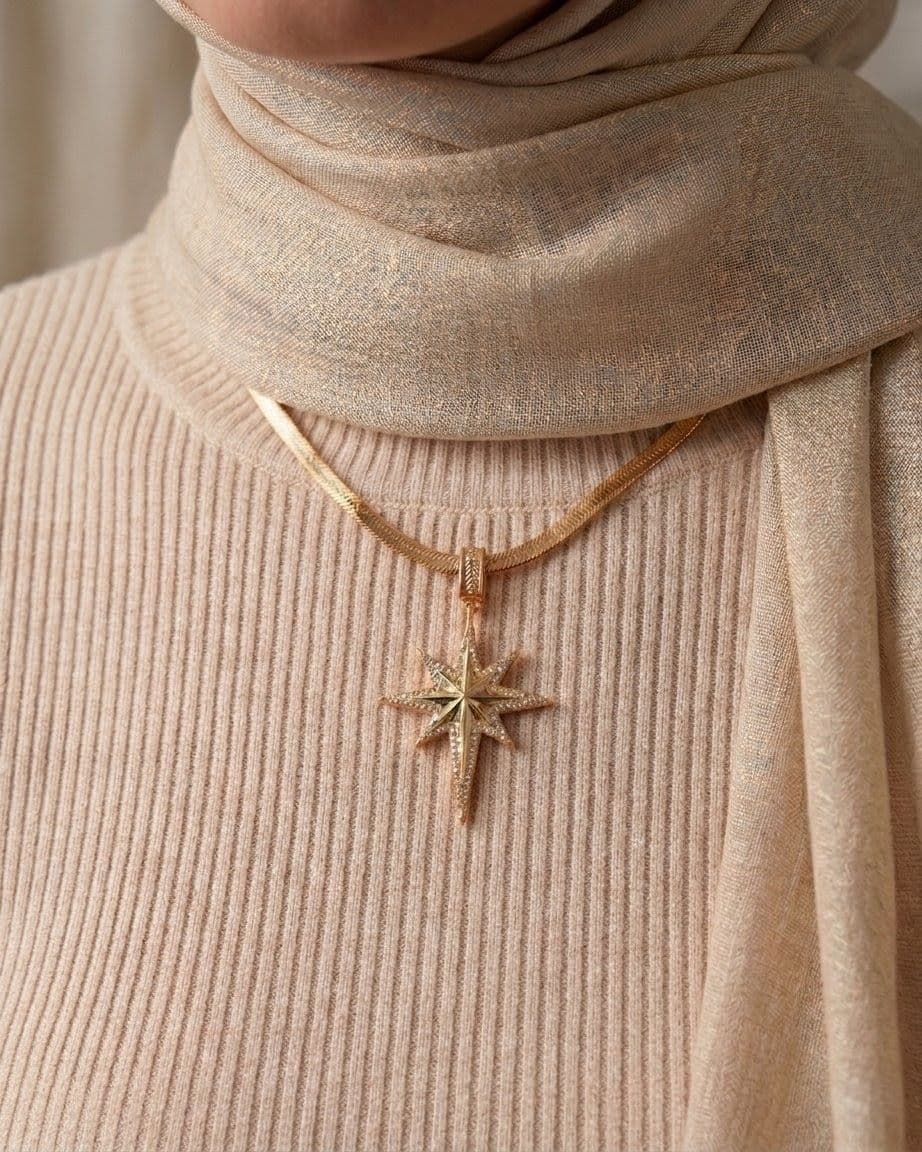 Star Pendant Herringbone Necklace